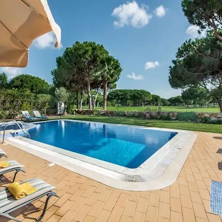 Delightful Vilamoura - 3 Bedrooms - Sol Golfe - Large Gardens - Golf Course Views * Quarteira