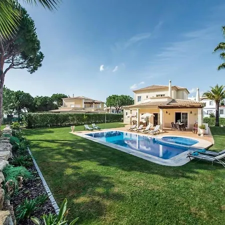 Delightful Vilamoura - 3 Bedrooms - Sol Golfe - Large Gardens - Golf Course Views Villa Quarteira