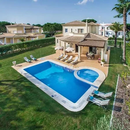 Delightful Vilamoura - 3 Bedrooms - Sol Golfe - Large Gardens - Golf Course Views