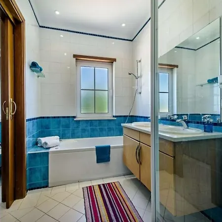 Villa Delightful Vilamoura - 3 Bedrooms - Sol Golfe - Large Gardens - Golf Course Views Quarteira