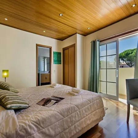 Villa Delightful Vilamoura - 3 Bedrooms - Sol Golfe - Large Gardens - Golf Course Views Quarteira