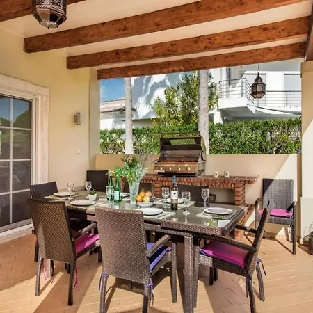 Villa Delightful Vilamoura - 3 Bedrooms - Sol Golfe - Large Gardens - Golf Course Views Quarteira