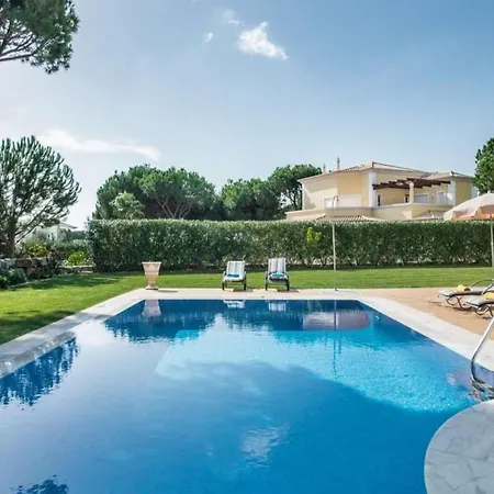 Delightful Vilamoura - 3 Bedrooms - Sol Golfe - Large Gardens - Golf Course Views * Quarteira