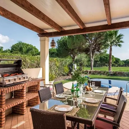 Delightful Vilamoura - 3 Bedrooms - Sol Golfe - Large Gardens - Golf Course Views *