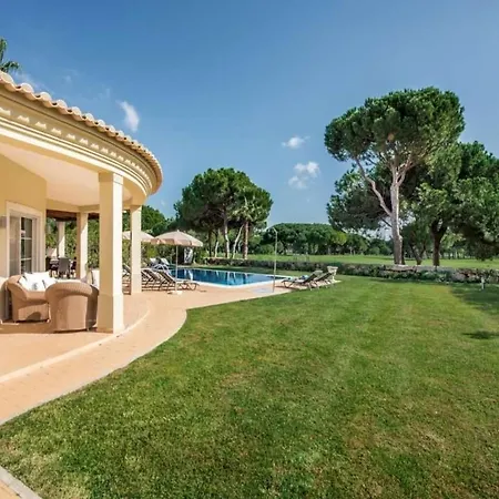 Villa Delightful Vilamoura - 3 Bedrooms - Sol Golfe - Large Gardens - Golf Course Views