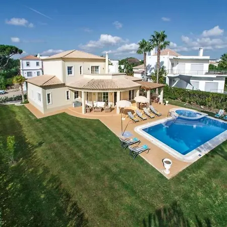 Delightful Vilamoura - 3 Bedrooms - Sol Golfe - Large Gardens - Golf Course Views